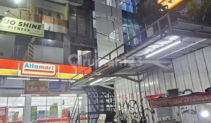 PRICE DROP!! CHEAP SALE!!ATTACHED 2-UNIT SHOPHOUSE ON ARTERI PONDOK INDAHJL. SULTAN ISKANDAR MUDA, KEBAYORAN LAMA, JAKSELAND AREA: 246M²BUILDING AREA: 650MBUILDING DIMENSIONS: 24.6×10PARKING DIMENSIONS: 10 X 9BUILDING DIMENSIONS: 10X16BUILDING: 4.5 FLOORSPARKING: 6-7 CARSPLUS PRICE DROP!! CHEAP SALE!!ATTACHED 2-UNIT SHOPHOUSE ON ARTERI PONDOK INDAHJL. SULTAN ISKANDAR MUDA, KEBAYORAN LAMA, JAKSELAND AREA: 246M²BUILDING AREA: 650MBUILDING DIMENSIONS: 24.6×10PARKING DIMENSIONS: 10 X 9BUILDING DIMENSIONS: 10X16BUILDING: 4.5 FLOORSPARKING: 6-7 CARSPLUS