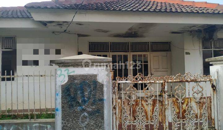 Dijual Rumah Tua Hitung Tanah Belakang Grand Lucky Radio Dalamjl. Deperdag Kebayoran Baru, Jakarta Selatan Luas Tanah: 450m² Luas Bangunan: 400mkamar Tidur: 4kamar Mandi: 3listrik: 2200wattsertifikat: Shm Jalan Lebar Bisa Masuk 2 Mobilcocok Dibangun Hunia 1