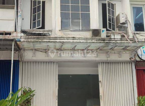 For Sale Ruko Siap Hunidi Kebayoran Baru Jakarta Selatanshm, Sppt Pbb,  Imblt. 127.5 M²lb. 217 M² ( 5.2 X 14m² )listrik 23.000 Watt + 2200 Volt5 Line Tlpruang Kerja3 Km3 Lantai1/2 Lantai Konstruksi  Bisa Dibuat Gudangcarpot 2 Mobilair Jet Pump 1