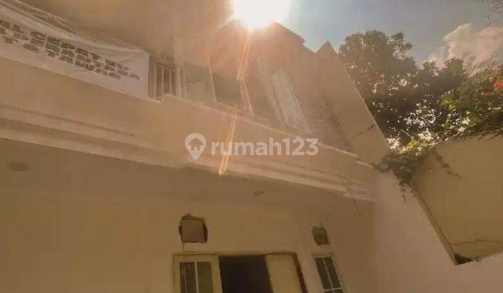 Di Jual Cepat Rumah Mewah Di Jalan Gelagah Cirendeu
sertifikat Hak Milik (shm)
luas Tanah 123 Meter
luas Bangunan 137 Meter
2 Lantai
4 Kamar Tidur
3 Kamar Mandi
carport 2 Mobil
lingkungan Tenang Dan Nyaman
10 Menit Ke Mrt Lebak Bulus
10 Menit Ke Tol Tb Si 1