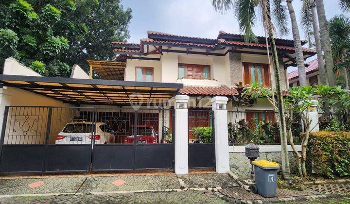 Dijual Cepat Rumah Siap Huni Jl. Pinguin Pondok Aren Bintaro Sektor 3 Tangerang Selatan Ppjbluas Bangunan : 450 M²luas Tanah : 600 M²kamar Tidur : 7kamar Mandi : 6menghadap : Barat Lautpanjang X Lebar : 20 X 30listrik : 6600 Wattcarport : 2 Mobilgarasi :  1