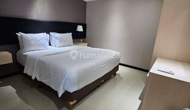 Best Deal! Sewa Kamar Hotel Bisa Bulanan.

di Sewakan Kamar Hotel Kristal Jakarta
cilandak Barat Jakarta Selatan


tipe Kamar 
1.studio Suite 40 Sqm Harga  24 Juta/Bulan

2.1 Kamar Tidur Dan 1 Ruang Belajar  80 Sqm
33  Juta/Bulan 

3.2 Kamar Tidur 92 Sqm  1