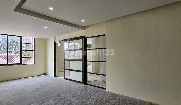 Di Jual Mini Building Area Senopati Jl.wijaya Kebayoran Baru Jakselluas Tanah : 430m²luas Bangunan: 830mdimensi Tanah: 29x14,8bangunan 4 Lantaimasih Ada Space Untuk Pasang Lift
terdiri Dari :-basement Luas Bangunan 286,3 M-lantai 1 Luas Bangunan 234,52 M- 2