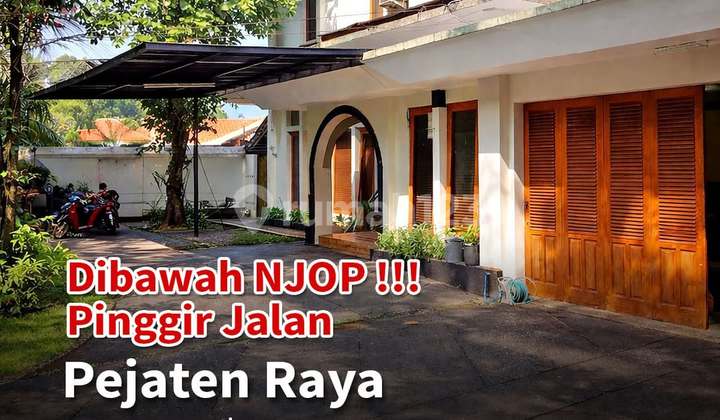 Dibawah NJOP Rumah Zona Komersial Pejaten Raya - Pasar Minggu, Jakarta Selatanrare Item Jaksel!Cocok untuk Kantor, Klinik, Sekolah, Guest House, atau Investasi Jangka Panjang Spesifikasi Properti: Status: Shgb Luas Tanah: 1.600 M² Luas Bangunan: ± 800 M² Dibawah NJOP Rumah Zona Komersial Pejaten Raya - Pasar Minggu, Jakarta Selatanrare Item Jaksel!Cocok untuk Kantor, Klinik, Sekolah, Guest House, atau Investasi Jangka Panjang Spesifikasi Properti: Status: Shgb Luas Tanah: 1.600 M² Luas Bangunan: ± 800 M²