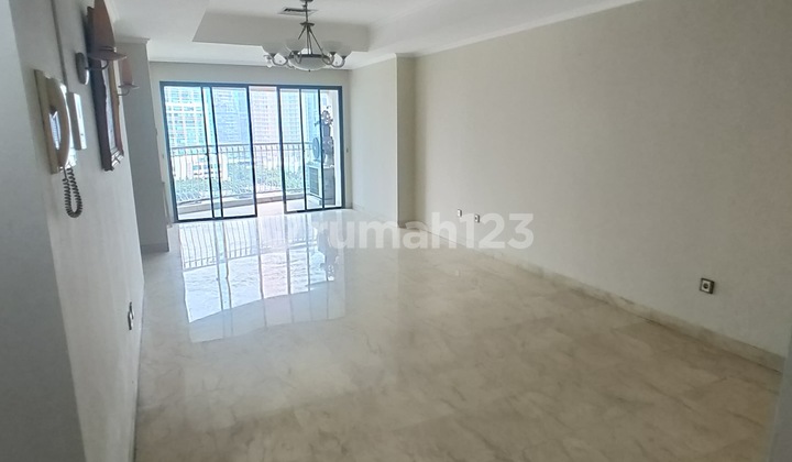 Dijual dan di Sewakan Apartement (Unfurnhised) Ambasador Kuningan Jakarta Selatanshmtipe : 3 Br 2 Km + 1 Kamar Pembantu 1 Kamar Mandi+ Pembantuluas : 120 M2harga Sewa Rp.120 Jt/ Thharga Jual Rp.2.2 M