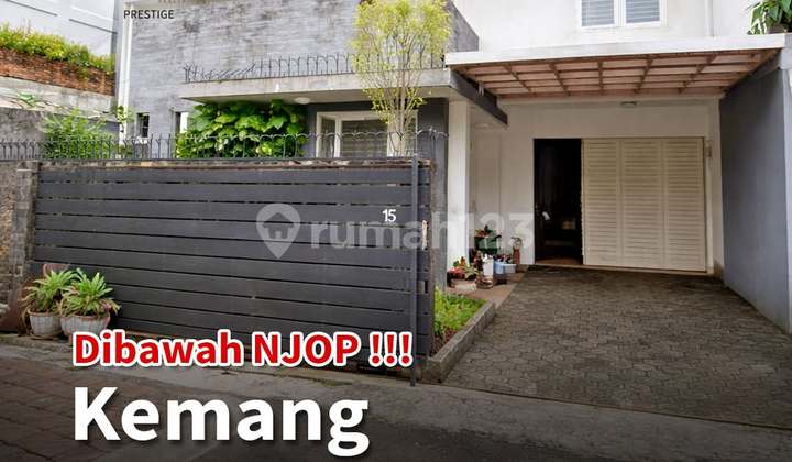 Dijual - Rumah 2 Lantai Siap Hunikemang - Jakarta Selatanselangkah ke Mcd Kemang & Pusat Bisnis Kemanglokasi Premium, Cocok untuk Hunian Maupun Usaha.detail Properti:- Shm- Luas Tanah: 272 M²- Luas Bangunan: 400 M²- 2 Lantai- 4 Kamar Tidur- 3 Kamar Mandia Dijual - Rumah 2 Lantai Siap Hunikemang - Jakarta Selatanselangkah ke Mcd Kemang & Pusat Bisnis Kemanglokasi Premium, Cocok untuk Hunian Maupun Usaha.detail Properti:- Shm- Luas Tanah: 272 M²- Luas Bangunan: 400 M²- 2 Lantai- 4 Kamar Tidur- 3 Kamar Mandia