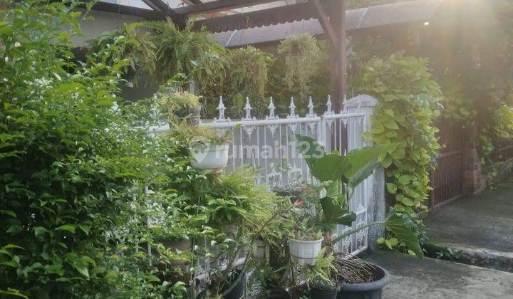 Turun Harga!!dijual Tanah Bonus Rumah Di Komplek Pupr Jl. Pondok Pinang Kebayoran Lama Jakarta Selatanshm (waris)luas Tanah : 200 M2luas Bangunan: 200 M2raw Jalan 2 Mobilharga 5 M Menjadi 4.5 M Nego Sampai Deal!lokasi Area Sangat Strategis 5 Menit Ke Stas 2