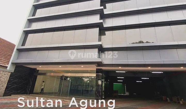 DIJUAL GEDUNG LOKASI HOOK SANGAT STRATEGIS DI JL. SULTAN AGUNG JAKARTA SELATAN
SHM
Luas tanah 565
Luas bangunan 2000
5.5 lantai
Panjang lebar 17x33
Kaca 8mm asahi
Lift ( garansi dr ajb )
Ac grey
Lantainya full granit 60x120
Sanitary sandimask garansi 10 t 1