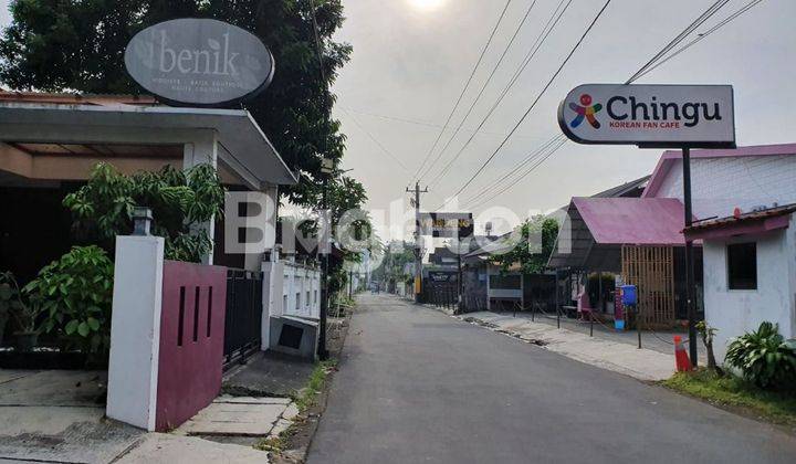 Rumah cantik dan strategis cocok utk usaha dan hunian di Yogyakarta 1