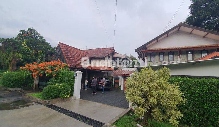 Rumah mewah+Rumah pendamping cocok buat usaha atau praktek dokter,di daerah elite nempel jl Padjajaran Bogor 1