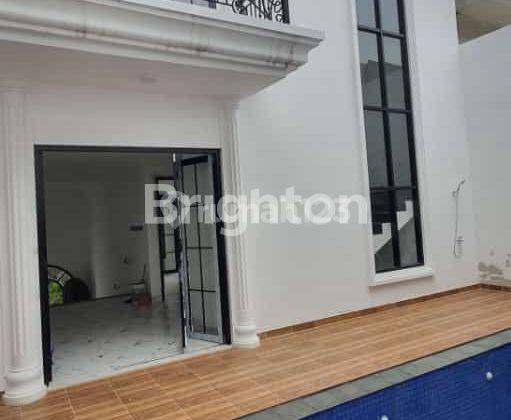 Rumah Mewah 2 lt +kolam renang di area elit Sentul City 1