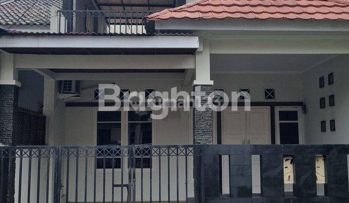Rumah 2 Lt cantik modern di Vila Bogor Indah II  1