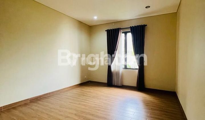 Rumah modern mewah 3 Lt,di Hooek Sentul City Bogor 2