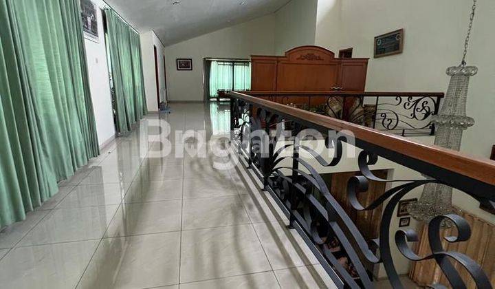 Rumah mewah dengan garden di lolkasi elit kota Bogor 2