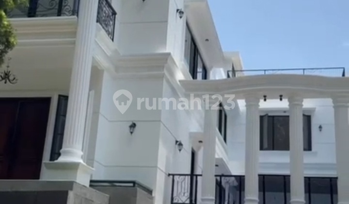Negotiable Until Deal, 3-Storey Luxury House, New Condition 1 Year Construction, Fully Furnished Good House with SHM