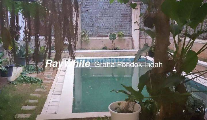 Rumah 3 Lantai Bagus di pondok indah 2