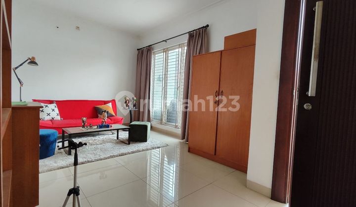 2-Story House with Good SHM on Jl. Raya Cinere 2