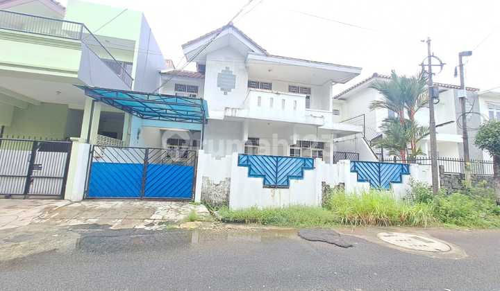 Rumah 2Lt di Pondok Bambu Cipinang