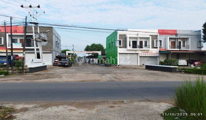 Dijual Cepat Ruko di Jl. Parit H. Husin II, Komplek Dazhill Spring Resident, Pontianak Selatan 2