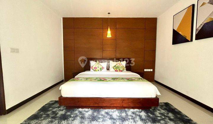 Villa Cantik Furnish 3 BR Ada Pool Luas 200m Umalas Badung 1