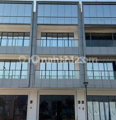 Ruko di Soho Ebony Golf Island, Jakarta Utara