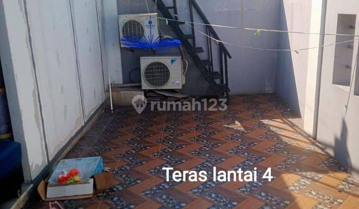 Rumah Daerah Jelambar Lebar Jalan Depan Rumah 3 Mobil 2