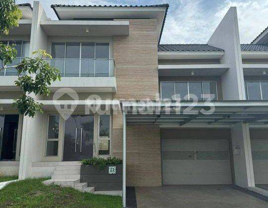 Rumah 2 Lantai Bagus di Golf Island , Jakarta Utara 1