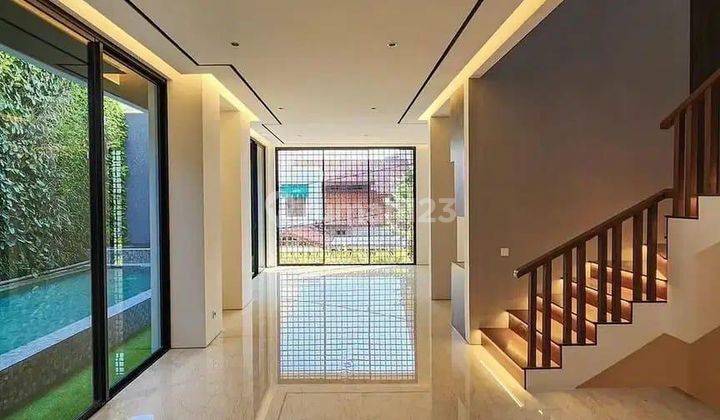 Rumah 4 Lantai Mewah Bagus SHM Ada Lift Pondok Hijau 1