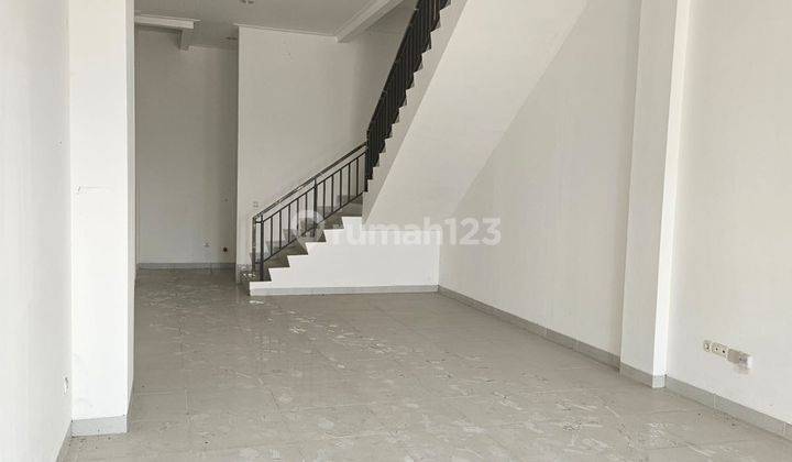 Ruko Amsterdam Ebony Siap Pakai Pantai Indah Kapuk 4.5x18 1