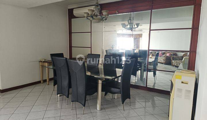 Disewakan Apartemen Condominium Taman Anggrek 3 BR Lantai 31 2