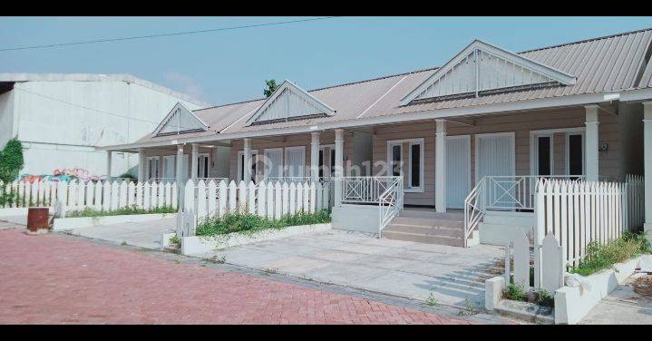 Rumah Guest House Dalam Perumahan Taman Lavender Parangtritis 1