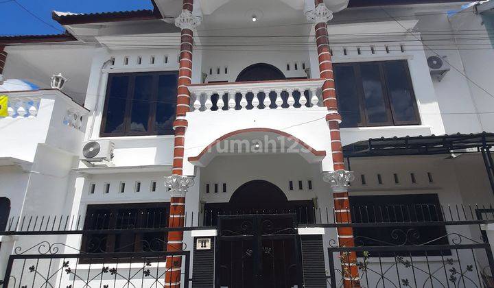 Rumah 2 Lantai Barat Lapangan Nogotirto Jogja 1