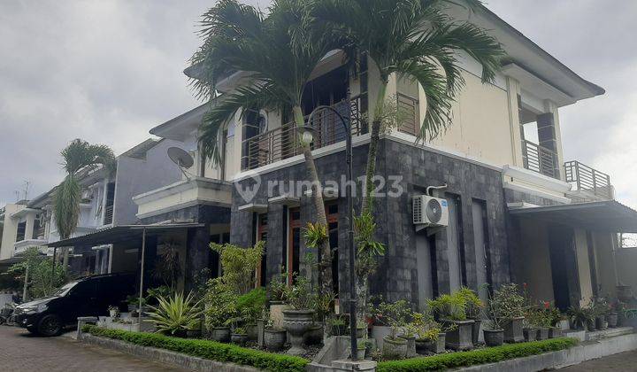 Rumah Barat Malioboro Yogyakarta 1