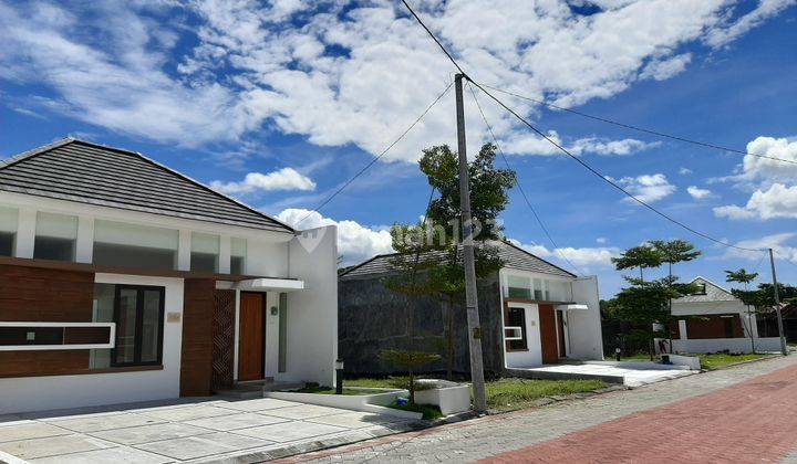 Rumah Baru Full Furnished Perumahan Palagan 2