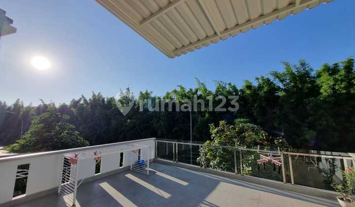 Longbeach House PIK 4 Floors Neat & Ready to Occupy