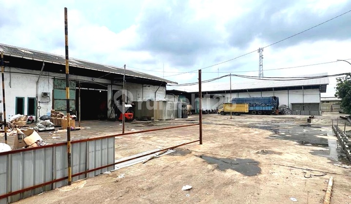 Gudang Ngantong Lokasi Strategis Medan Sampali 3165.0 m²