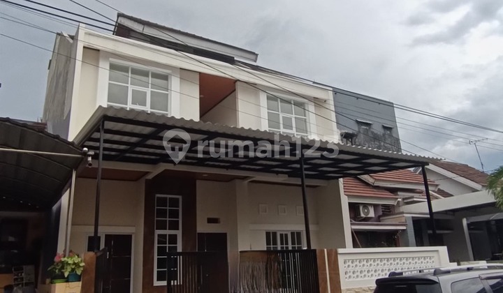 For Sale Beautiful Minimalist Modern House in Ketintang, Surabaya City, Taz 32 1
