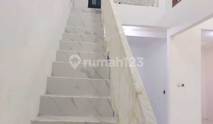 For Sale Strategic House to Bandaraja Juanda at Pondok Tjandra Lot 418 2