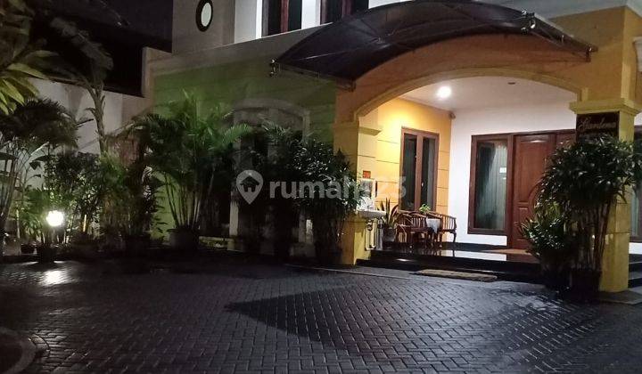 Rumah Homestay Minimalis Classic Strategis Kertajaya Fs 01 1