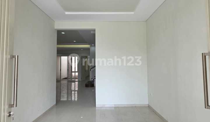 For Sale New House in Gayung Kebonsari Surabaya, Land Size 89 m² 2