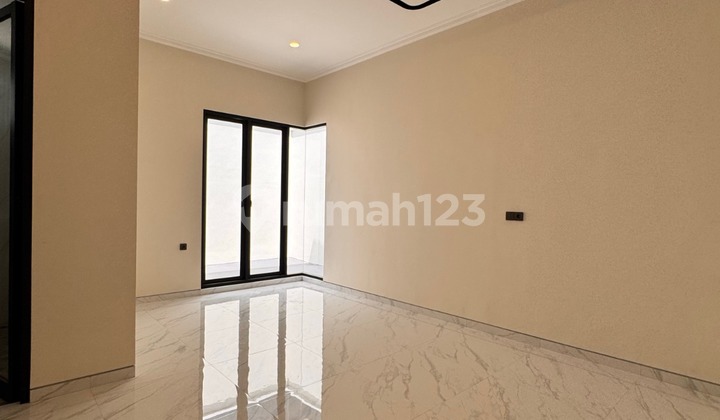 For Sale Rumah Cantik Minimalis Kontemporer di Araya Surabaya Kota Ema 136 2