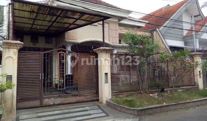For Sale Beautiful Ready-to-Occupy House in Taman Borobudur Malang City Vg 83 2