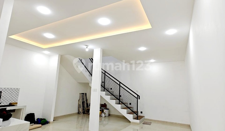 Citra 2 House, 6x15, New, Nice, Fully Renovated, Semi Furnished, North - East Facing