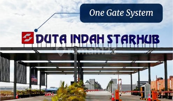 Duta Indah Starhub Warehouse, Modern, Affordable, 15X30, Office, Neat and Spacious, 40 Ft Container