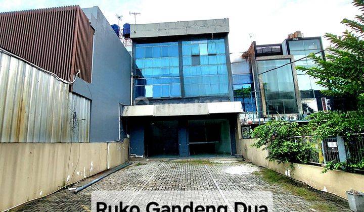 RUKO GANDENG 2 PURI INDAH, 3 LANTAI, PARKIR LUAS, STRATEGIS, COCOK BANK, KANTOR, KURSUS, KLINIK, TOKO BUAH, APOTEK, SHOWROOM 1