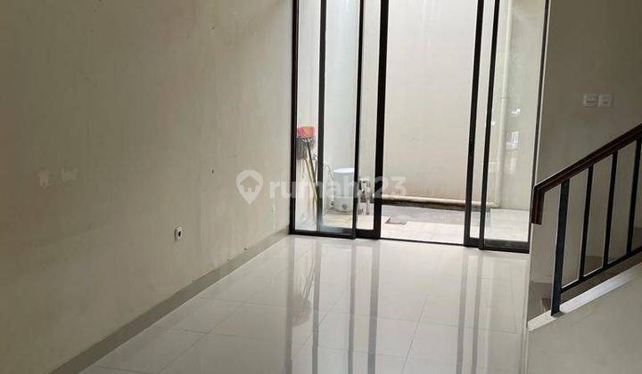 RUMAH METLAND PURI DEKAT GREEN LAKE, 6x15, MURAH, BAGUS, HADAP SELATAN, BISA KPR 1