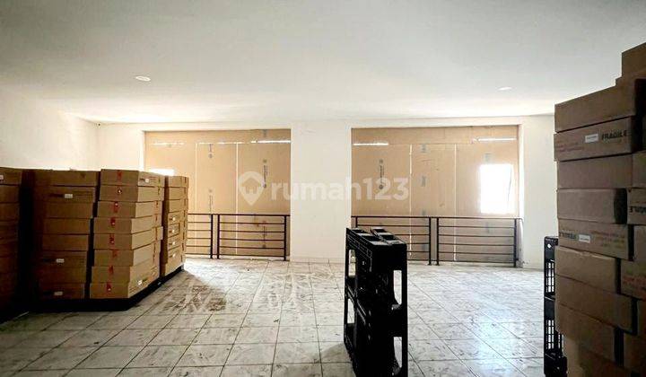 Ruko Gandeng Puri Indah Kembangan, 580 M2, Hadap Jalan, Ada Lift Barang 1