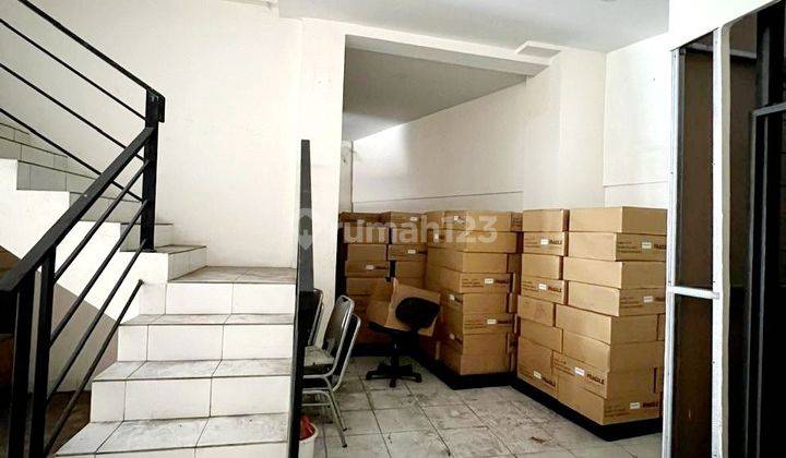 Ruko Gandeng Puri Indah Kembangan, 580 M2, Hadap Jalan, Ada Lift Barang 2