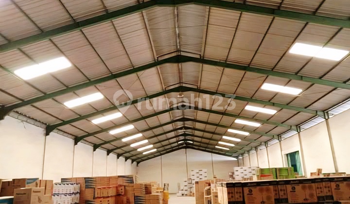 Kosambi Central Warehouse, Cheap, .2584 M2, 40 Ft Container, Easy Access, Northwest Facing, Ready to Use Kosambi Central Warehouse, Cheap, .2584 M2, 40 Ft Container, Easy Access, Northwest Facing, Ready to Use