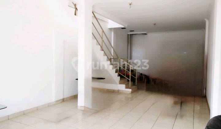 Rumah Tua Muara Karang, Murah, Hitung Tanah Saja, 120 M2, Hadap Utara, Perlu Renov 2